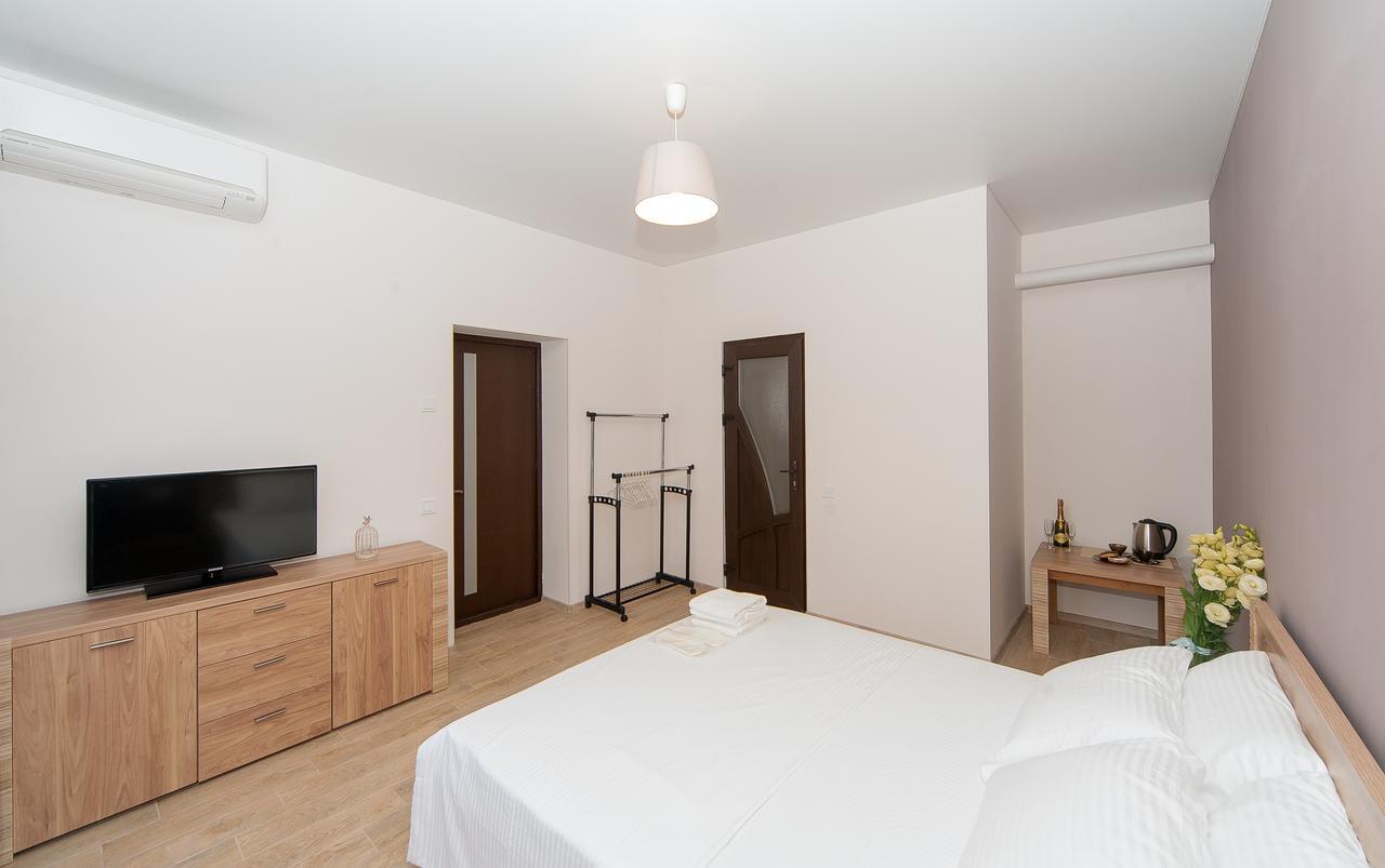Hotel Fusion Odessza Kültér fotó