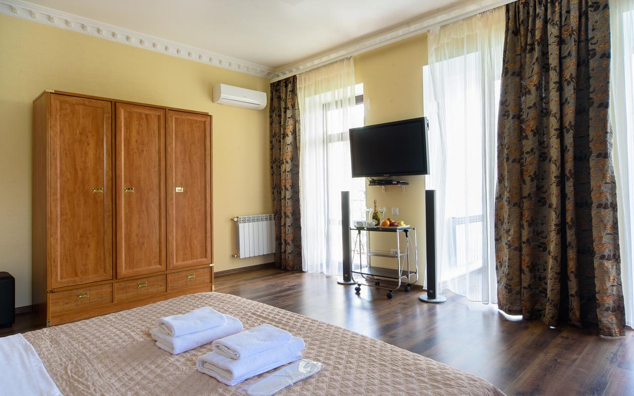 Hotel Fusion Odessza Kültér fotó