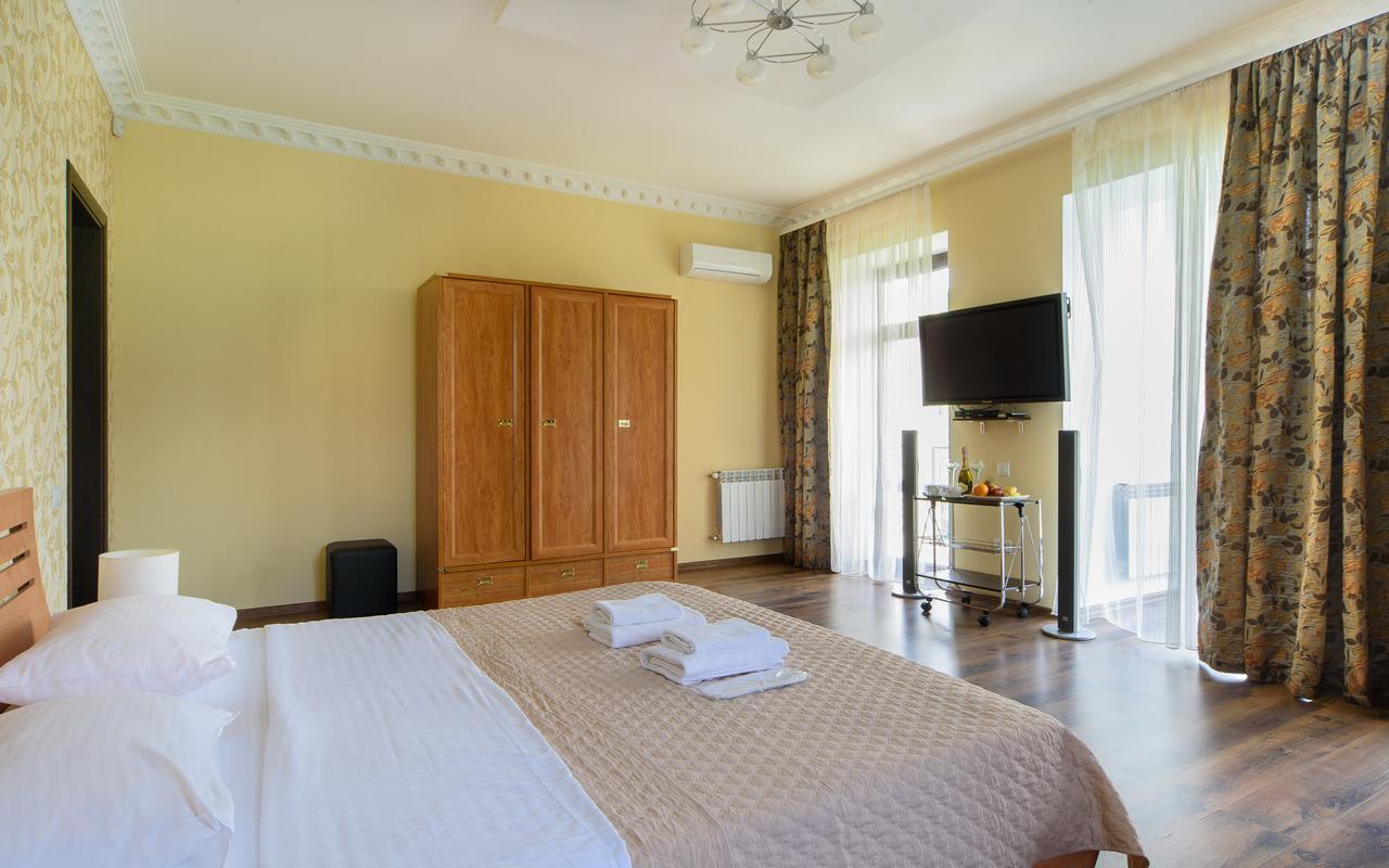 Hotel Fusion Odessza Kültér fotó